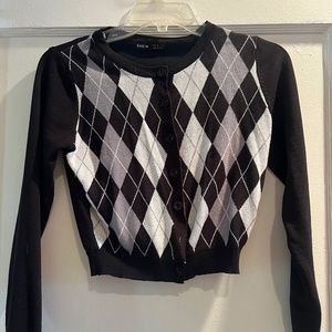SHEIN Black and White Long Sleeve Sweater Vest